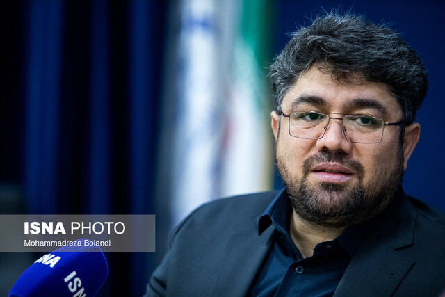 مشکلی برای پرداخت مستمری بازنشستگان نداریم/نیمی از بازنشستگی‌ها 